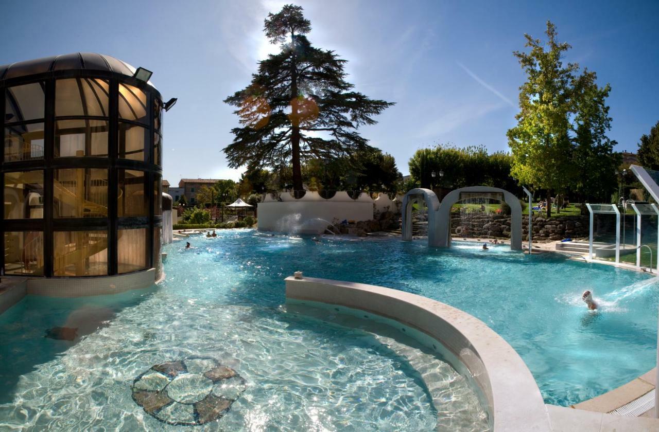 Minerva Apartment Casciana Terme Eksteriør bilde